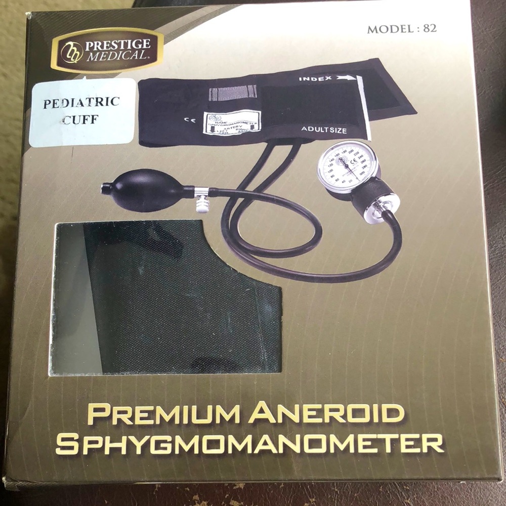 Prestige medical. Aneroid sphygmomanometer set of2
